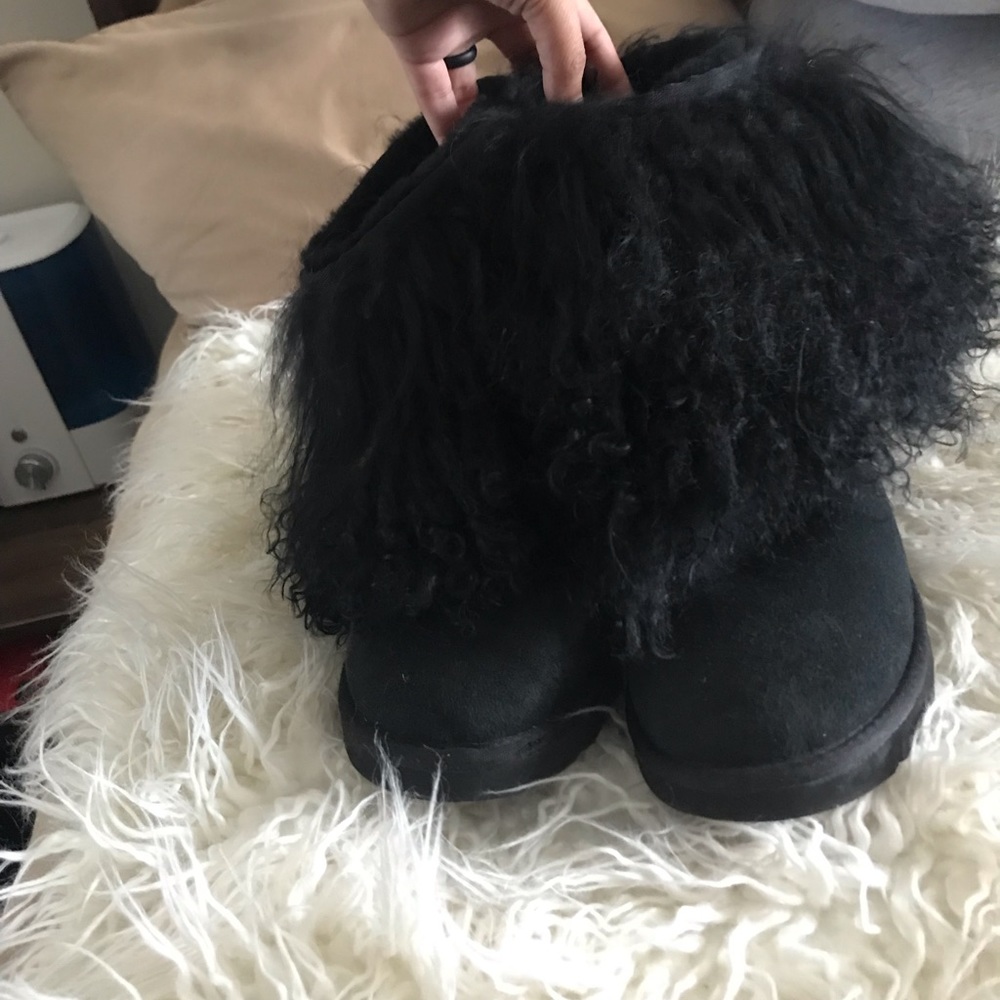 Black Mongolian fur uggs